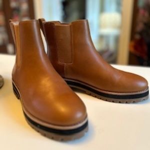 Madewell Lug Sole Chelsea Leather Boots